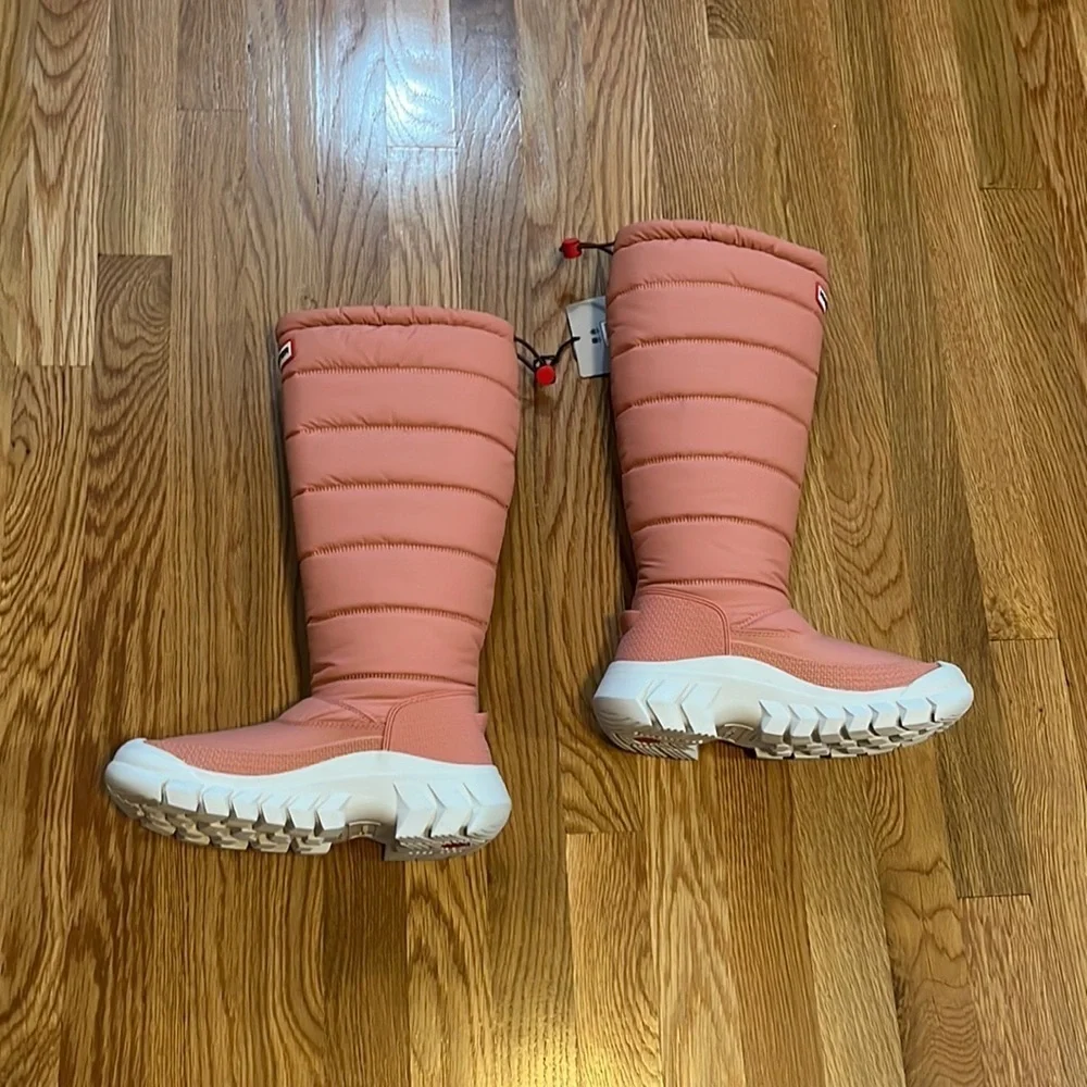 Hunter Intrepid Tall Snow Boots Size 6 NWT